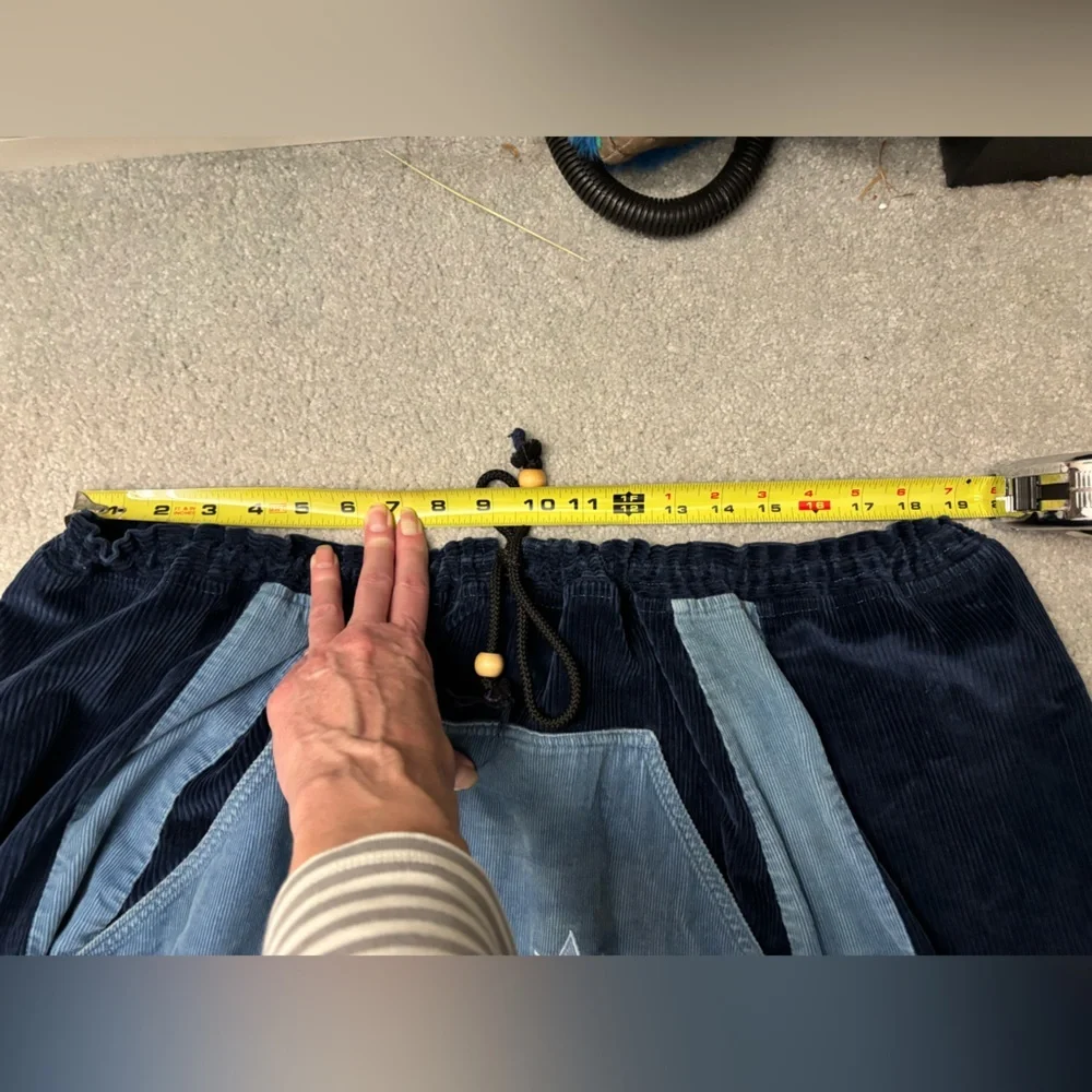 Handmade skirt - please see description below regarding size! - Picture 9 of 11